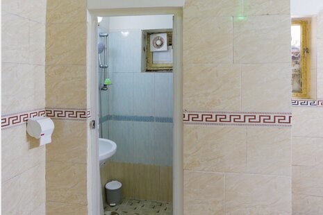 سوئیت 15 متری کلوانی 2 در میدان راه آهن