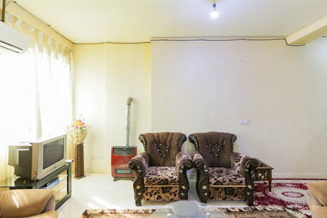 آپارتمان تکخواب واحد 22 در خیابان امام خمینی