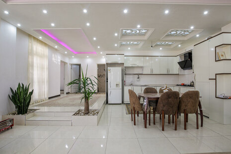 ویلا استخردار روبازدر سنقرآباد چهارباغ