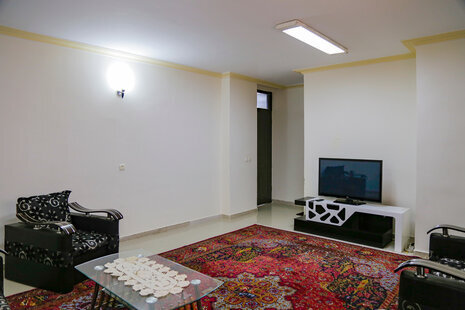 آپارتمان مبله دو خواب بدر کیش