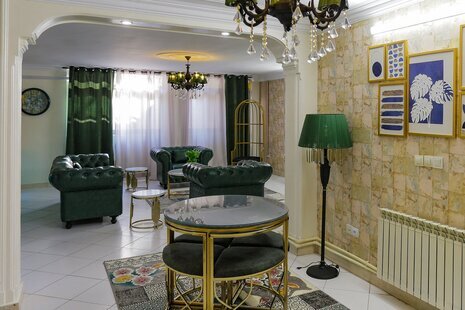 آپارتمان جکوزی دار دوخواب پریمیوم پلازا 1 در سعادت آباد