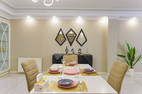 آپارتمان مبله دو خواب طبقه دوم در سعادت آباد