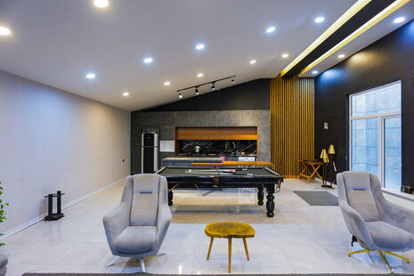 خانه ویلایی دو خواب استخردار در چهارباغ