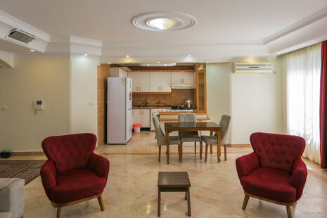 آپارتمان مبله طبقه سوم در ونک