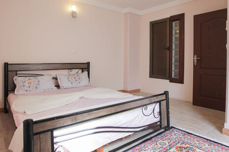 آپارتمان دوخواب در شهرک میرمهنا 3