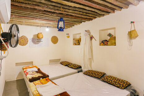 اتاق چاه های طلا در بومگری بندر لافت