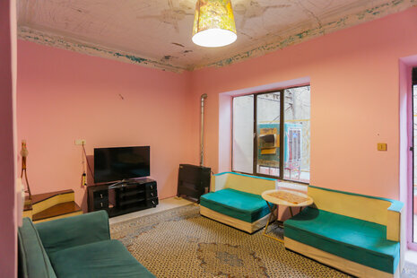 آپارتمان مبله تکخواب رشتچی 2 در میدان انقلاب