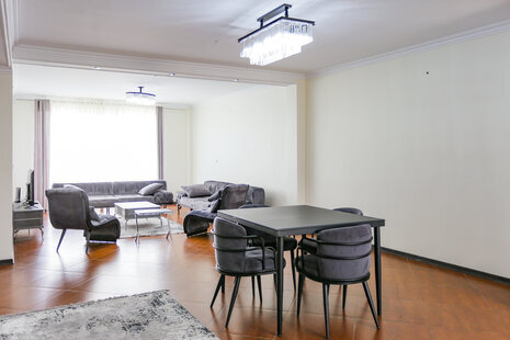 آپارتمان دو خواب مبله 5 در فاطمی