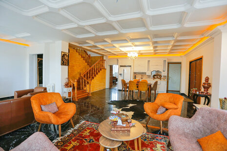 ویلا لاکچری تریپلکس عمارت مادر