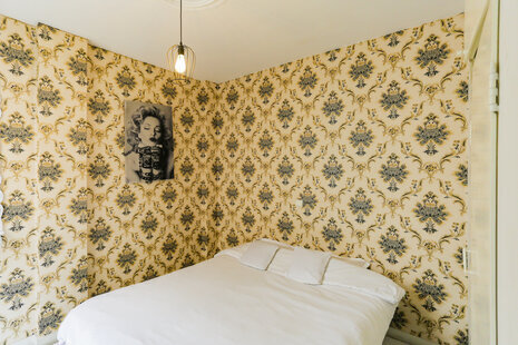 آپارتمان مبله دو خواب در سازمان برنامه 4 با بیلیارد و وان