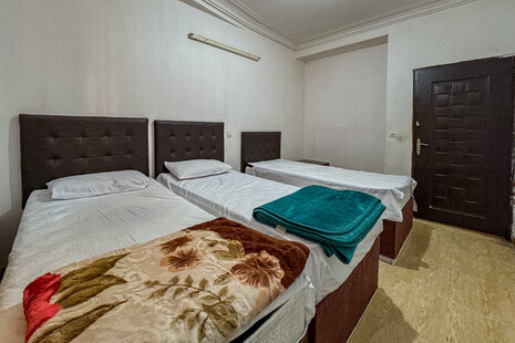 آپارتمان مبله دوخواب 1  امید یک در قشم