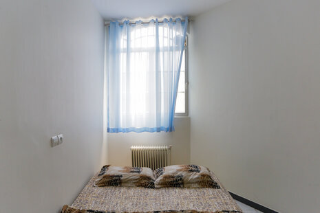 آپارتمان مبله تکخواب کوروش مال 6 در ستاری