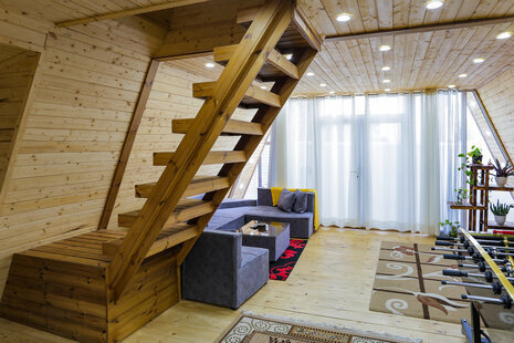 کلبه سوئیسی دوبلکس دوخواب میثم در بندر انزلی