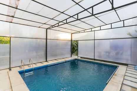 باغ ویلا دو خواب استخردار اسپرلوس 1 در چهارباغ