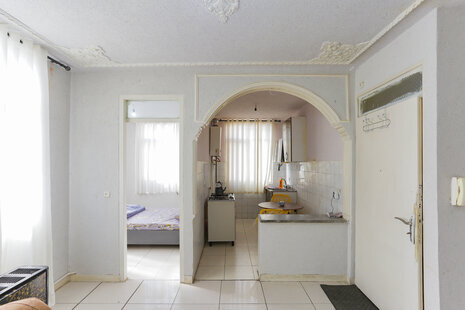 آپارتمان مبله تکخواب سپید 4 در خیابان مالک اشتر