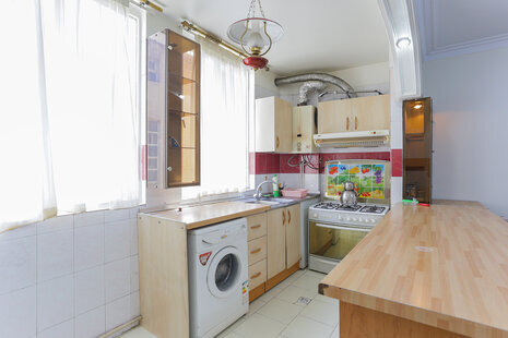 آپارتمان تکخواب بهنود 2 در خیابان کارون