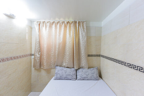 سوئیت 15 متری کلوانی 1 در میدان راه آهن