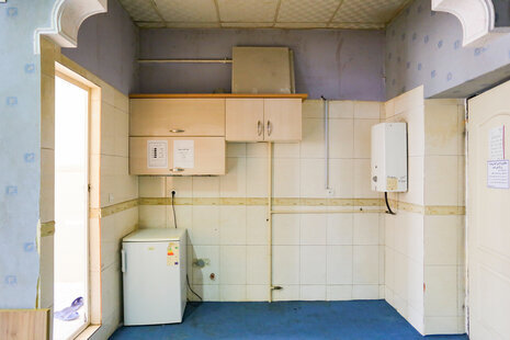 سوئیت 4 نفره در مهمانسرا در مولوی تهران