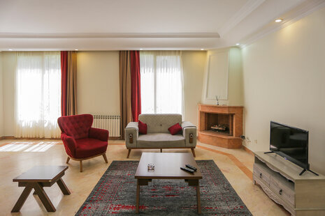 آپارتمان مبله طبقه سوم در ونک