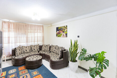 آپارتمان مبله تکخواب معزی در ستارخان