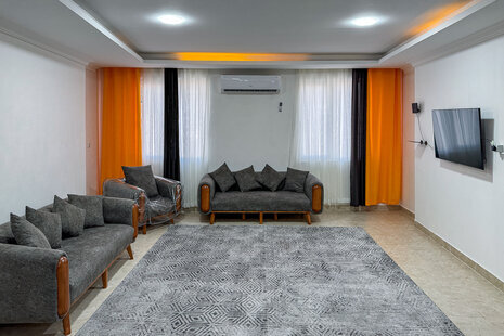 آپارتمان مبله دوخواب 4  امید ممتاز در قشم