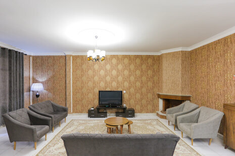 آپارتمان مبله دوخواب واحد 2 در آیت الله کاشانی