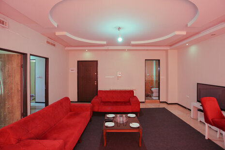 آپارتمان مبله طبقه چهارم در باغ فیض