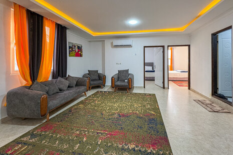 آپارتمان مبله دوخواب 8  امید ممتاز در قشم