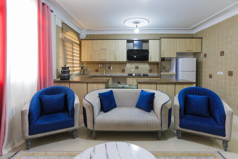 آپارتمان مبله دوخواب واحد 3 در شهرک گلستان