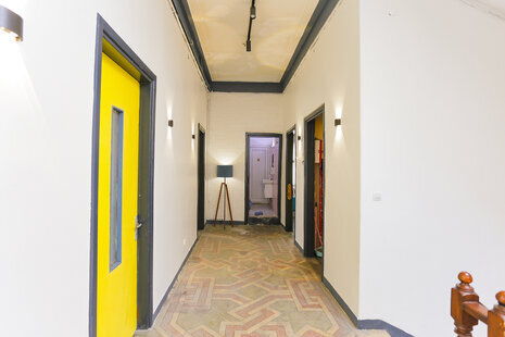 اتاق دو نفره هاستل در دروازه دولت