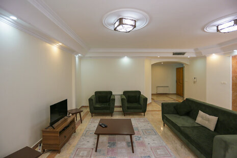 آپارتمان مبله طبقه دوم در ونک