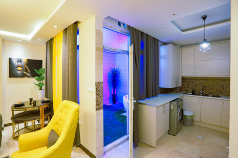 آپارتمان مبله تکخواب جکوزی دار در مولوی