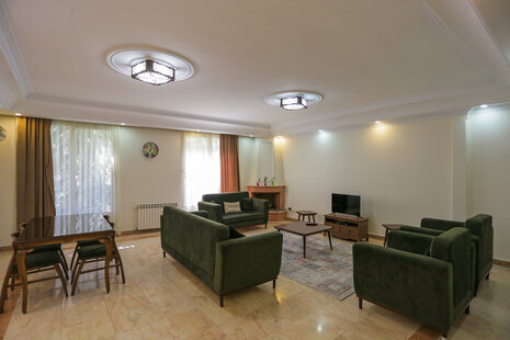 آپارتمان مبله طبقه دوم در ونک