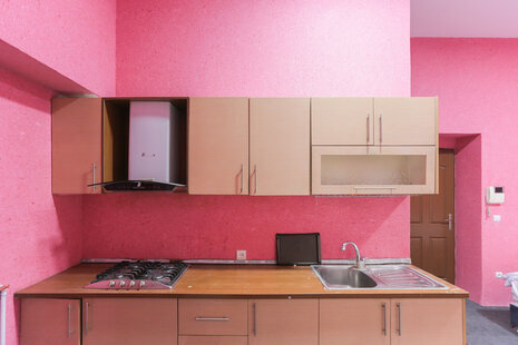 واحد سه نفره در مسافرخانه در میدان فردوسی