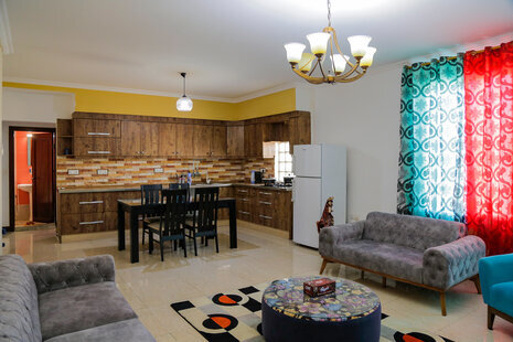 آپارتمان دوخوابه دنج 8 در کیش