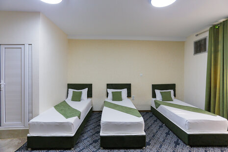 اتاق 3 نفره در هاستل کریمخان