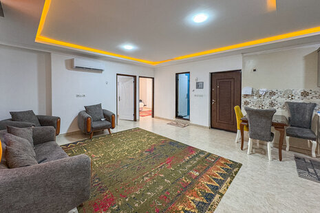 آپارتمان مبله دوخواب 8  امید ممتاز در قشم