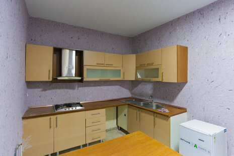 واحد تکخواب پنج نفره VIP در مسافرخانه در میدان فردوسی