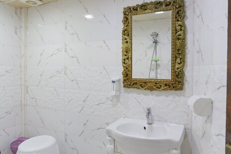 سوئیت 20 متری کلوانی 5 در میدان راه آهن