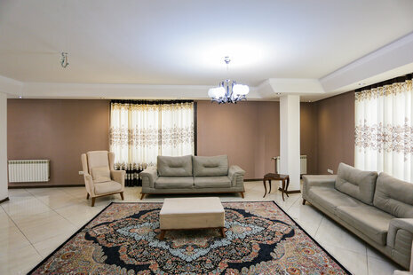 آپارتمان مبله سه خواب واحد 5 در یوسف آباد