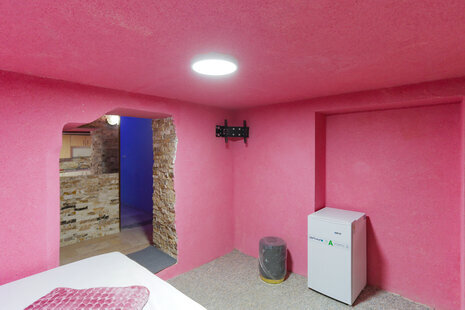 واحد دو نفره 201 در مسافرخانه میدان فردوسی