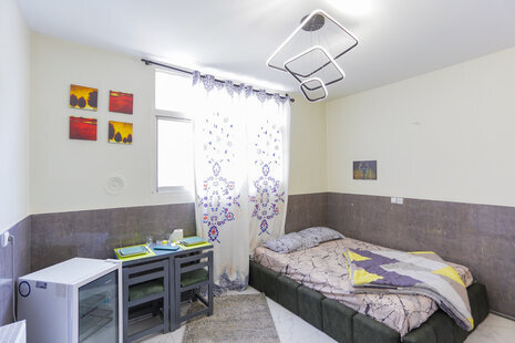 سوئیت مبله عزیز واحد 3 در جنت آباد جنوبی