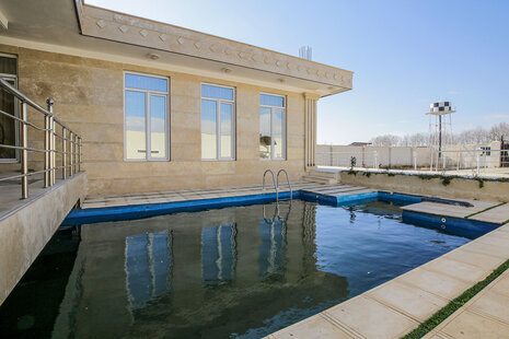 ویلا استخردار روبازدر سنقرآباد چهارباغ