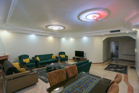 آپارتمان مبله طبقه اول در ونک