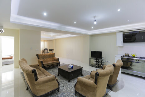 آپارتمان مبله دوخواب آگور 4 در میدان حر