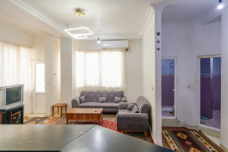 آپارتمان مبله دوخواب غفاری در قشم