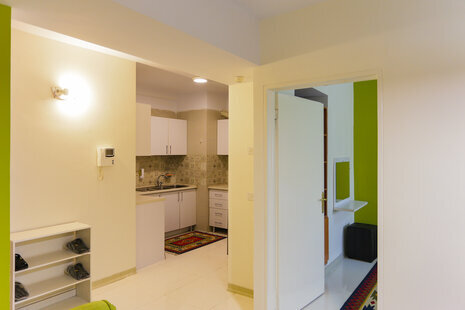 آپارتمان مبله دوخواب شمالی در شهرک غرب