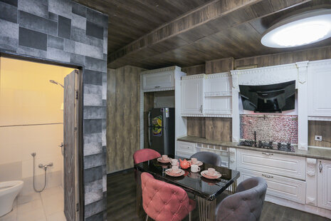 سوئیت مبله بدون خواب در آپارتمان لویزان (واحد3)