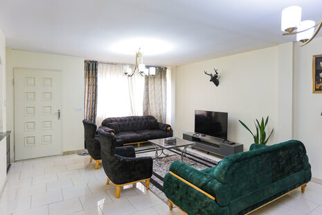 آپارتمان دوخواب علامه جنوبی 3 در سعادت آباد