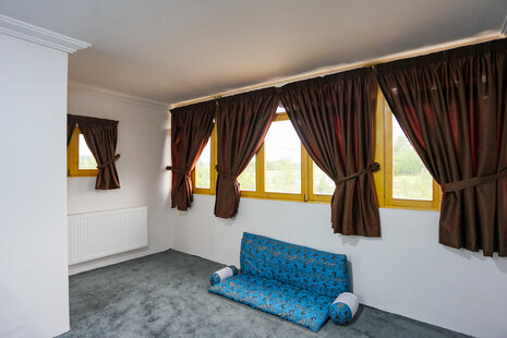 واحد دوبلکس دوخواب بهارنارنج در مجتمع اقامتی رشت